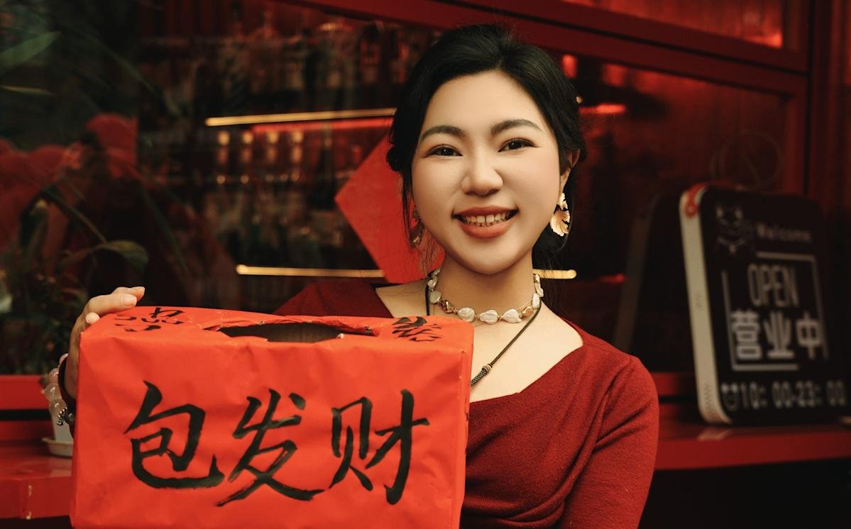 How's a 4 purse's Alibaba's workers started a popular pop port